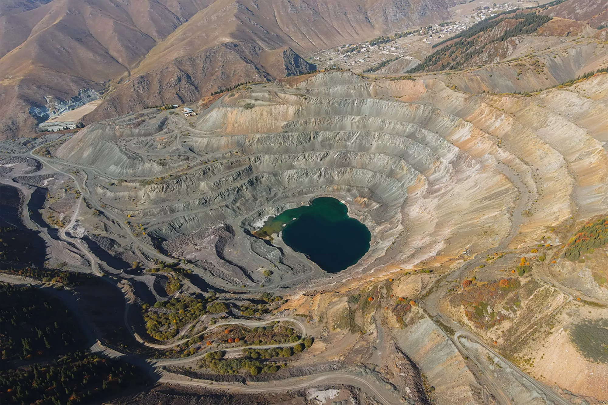 Mining operations Spain hole 